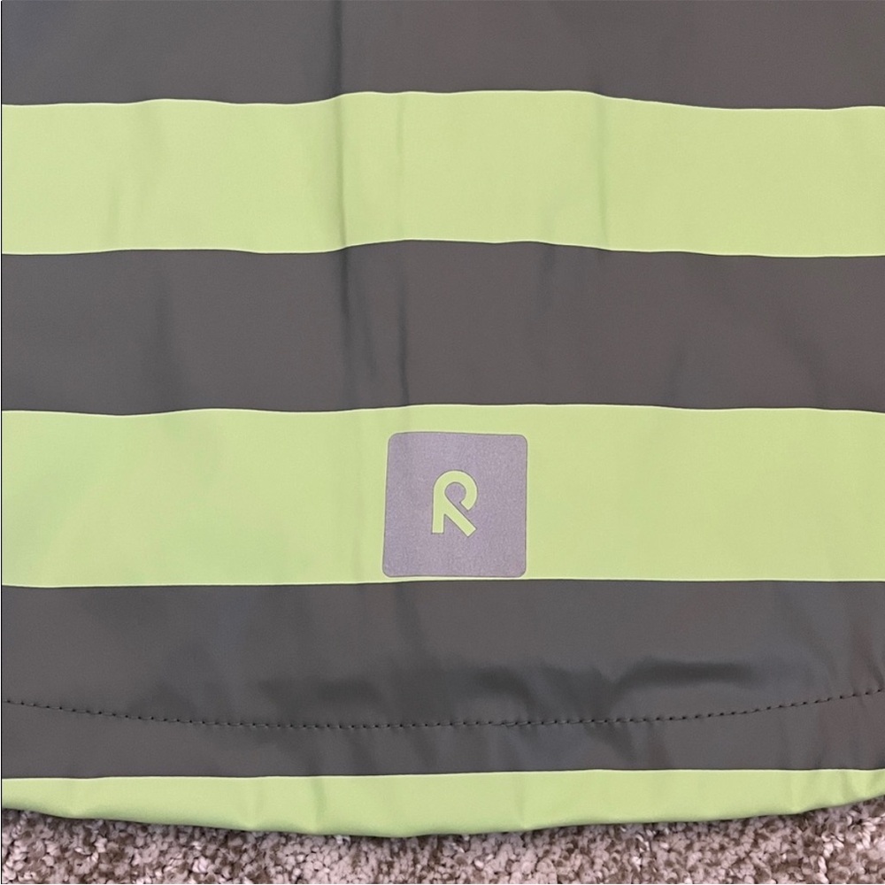 Reima Kids' Vesi Raincoat in Greyish Green Stripe - Picture 9 of 10